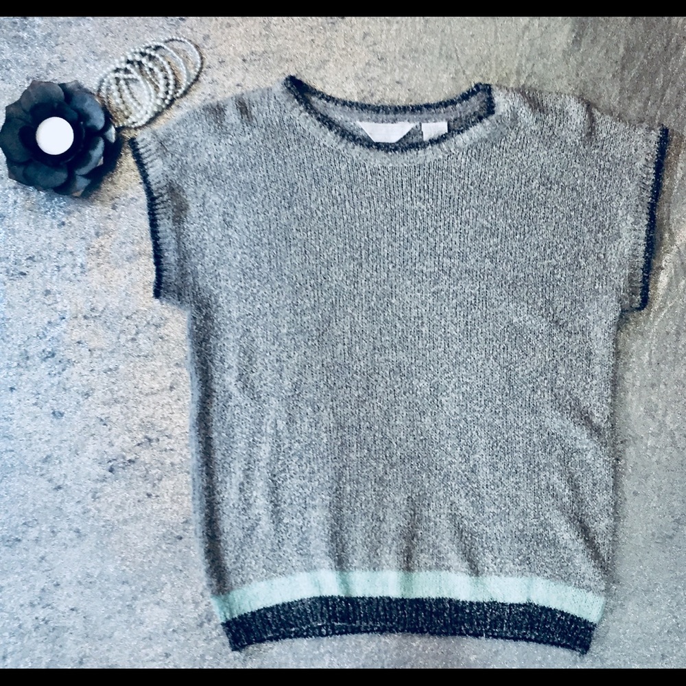 TRADED!! Amy Barr Grey Top Size Large